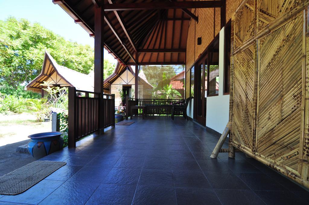 Ana Warung & Bungalows Gili Meno Buitenkant foto